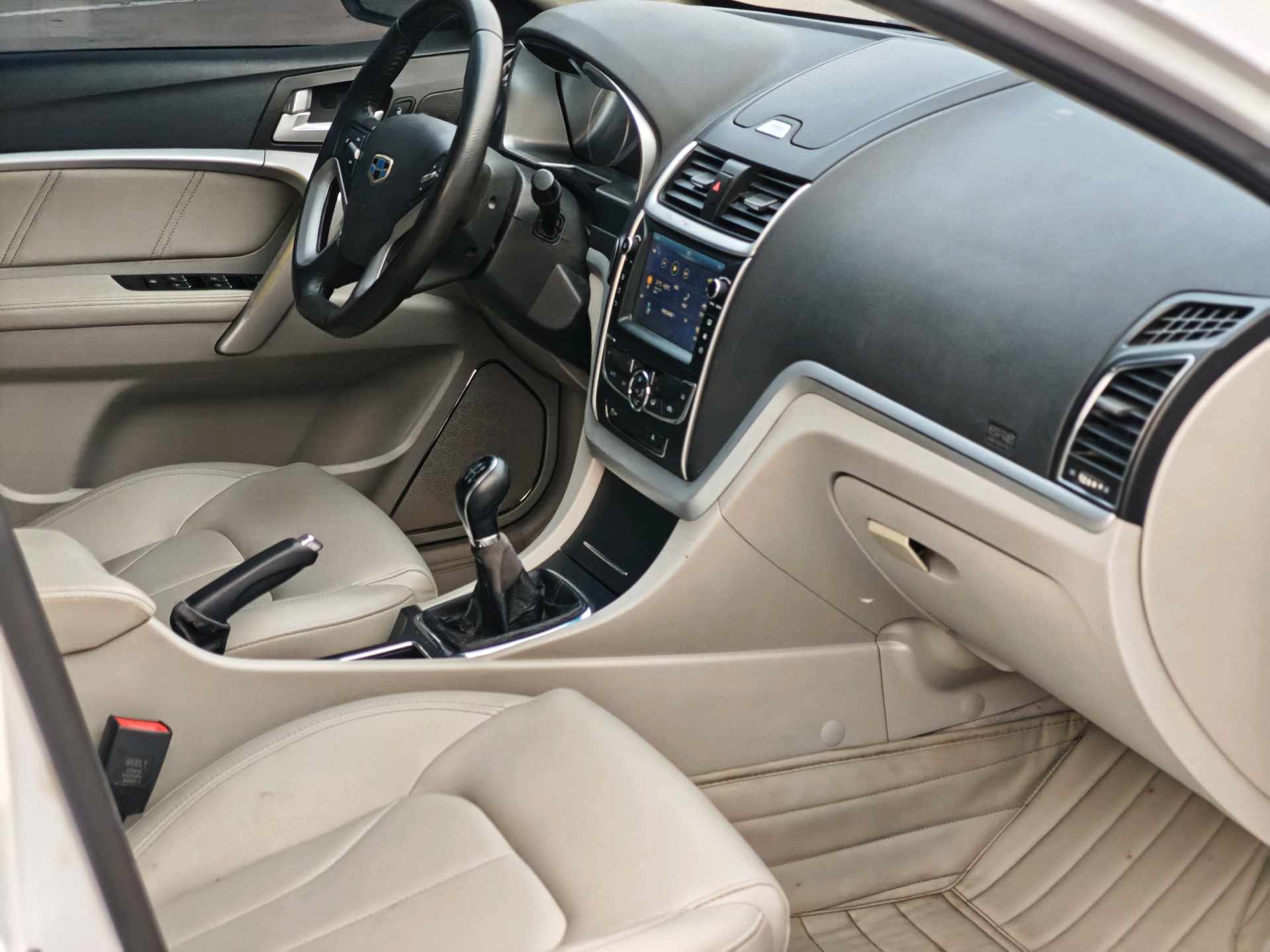 GEELY Emgrand 2016 #12 GEELY Emgrand 2016 car image #12