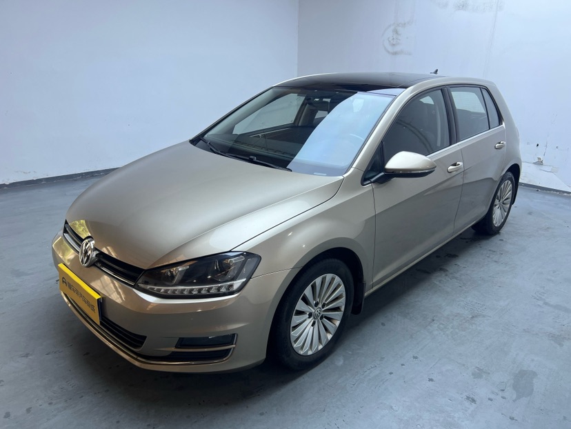 Volkswagen Golf 2015 صورة سيارة 