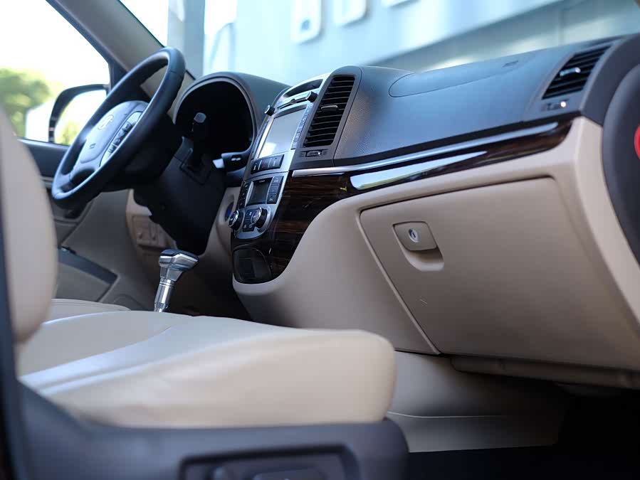 Hyundai Santa Fe Classic 2011 car image #41