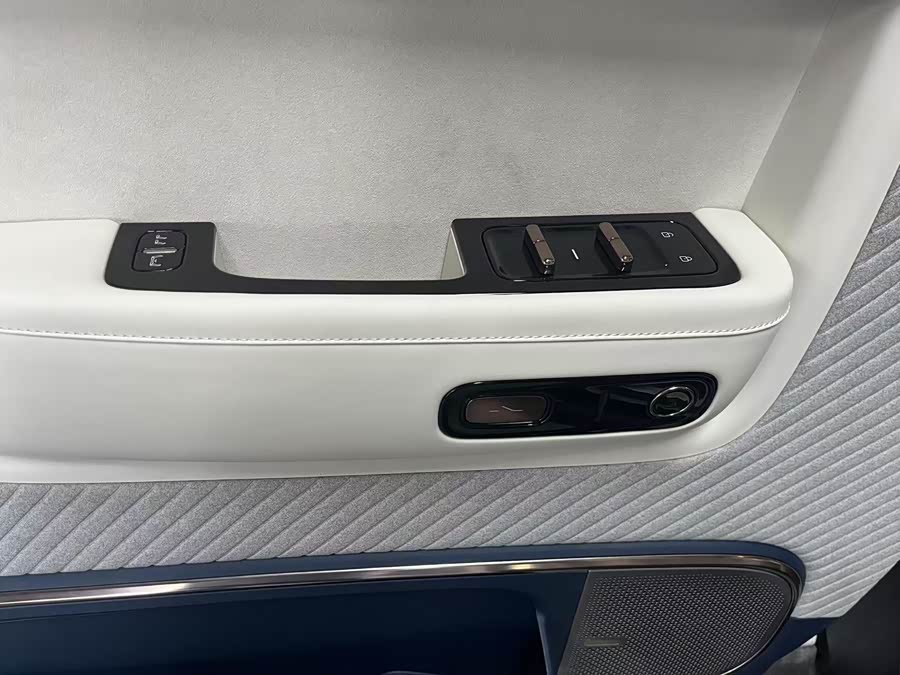 Zeekr MIX 2024 صورة سيارة #41