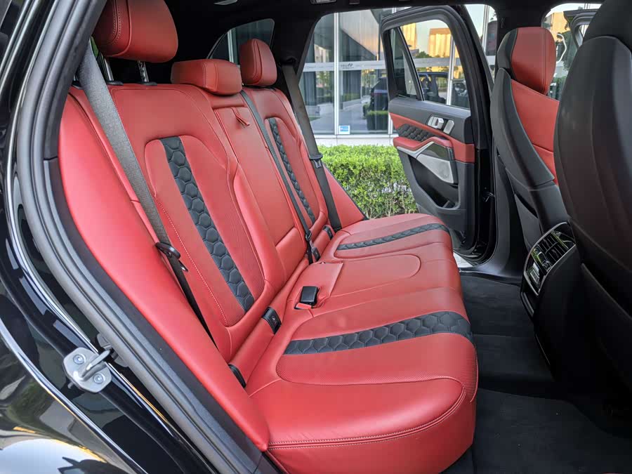 BMW X5 M 2022 car image #41