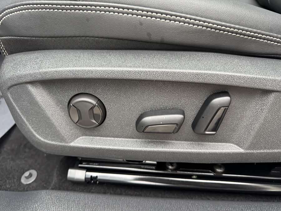 Volkswagen ID.4 X 2023 #41 Volkswagen ID.4 X 2023 immagine di auto #41