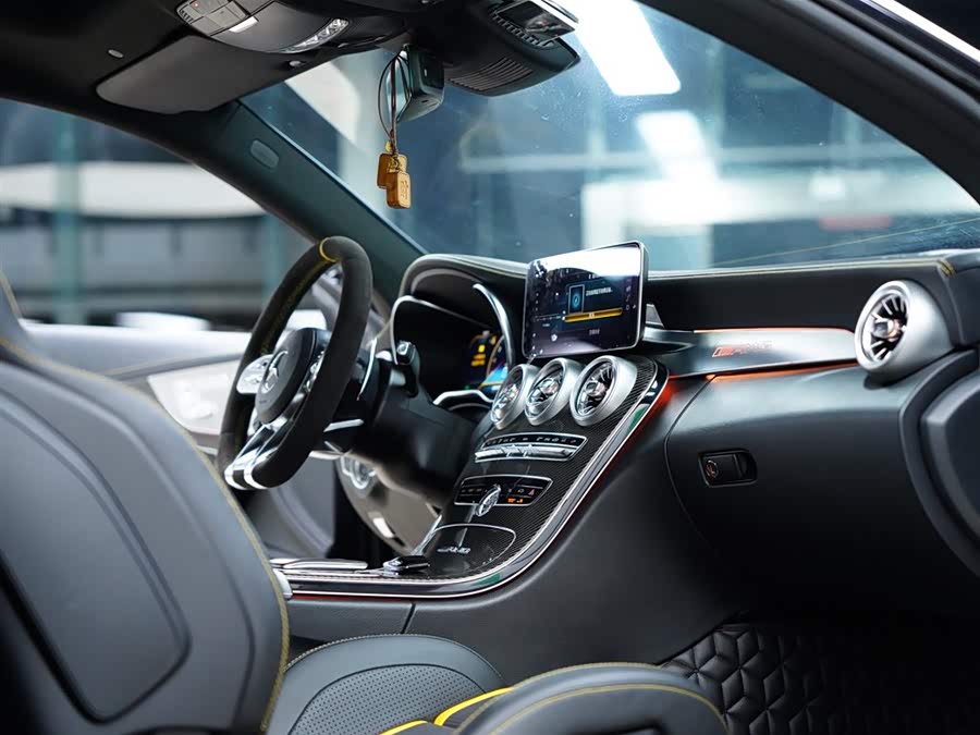 Mercedes-Benz C AMG 2021 #41 Mercedes-Benz C AMG 2021 صورة سيارة #41