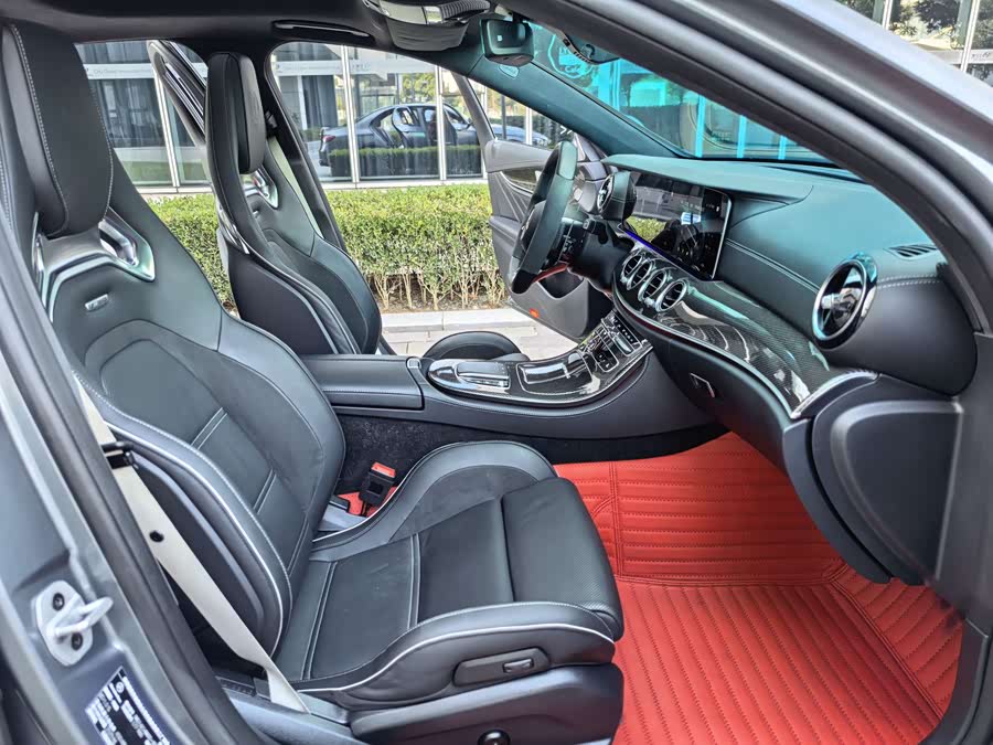 Mercedes-Benz E AMG 2021 صورة سيارة #41