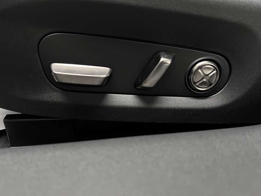 MI SU7 2024 car image #41