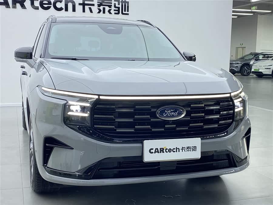 Ford Edge 2023 car image #41