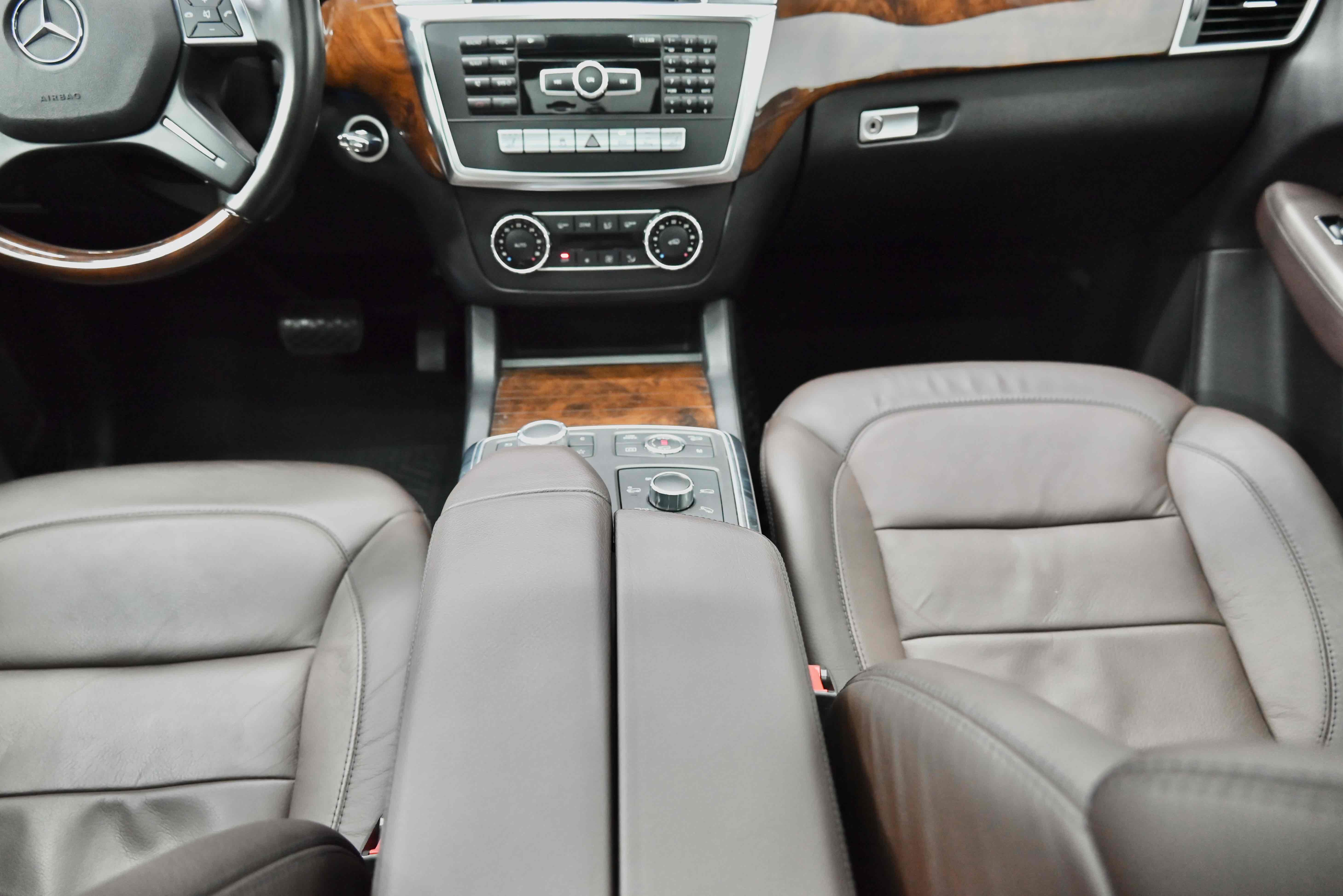 Mercedes-Benz M Class 2014 car image #41