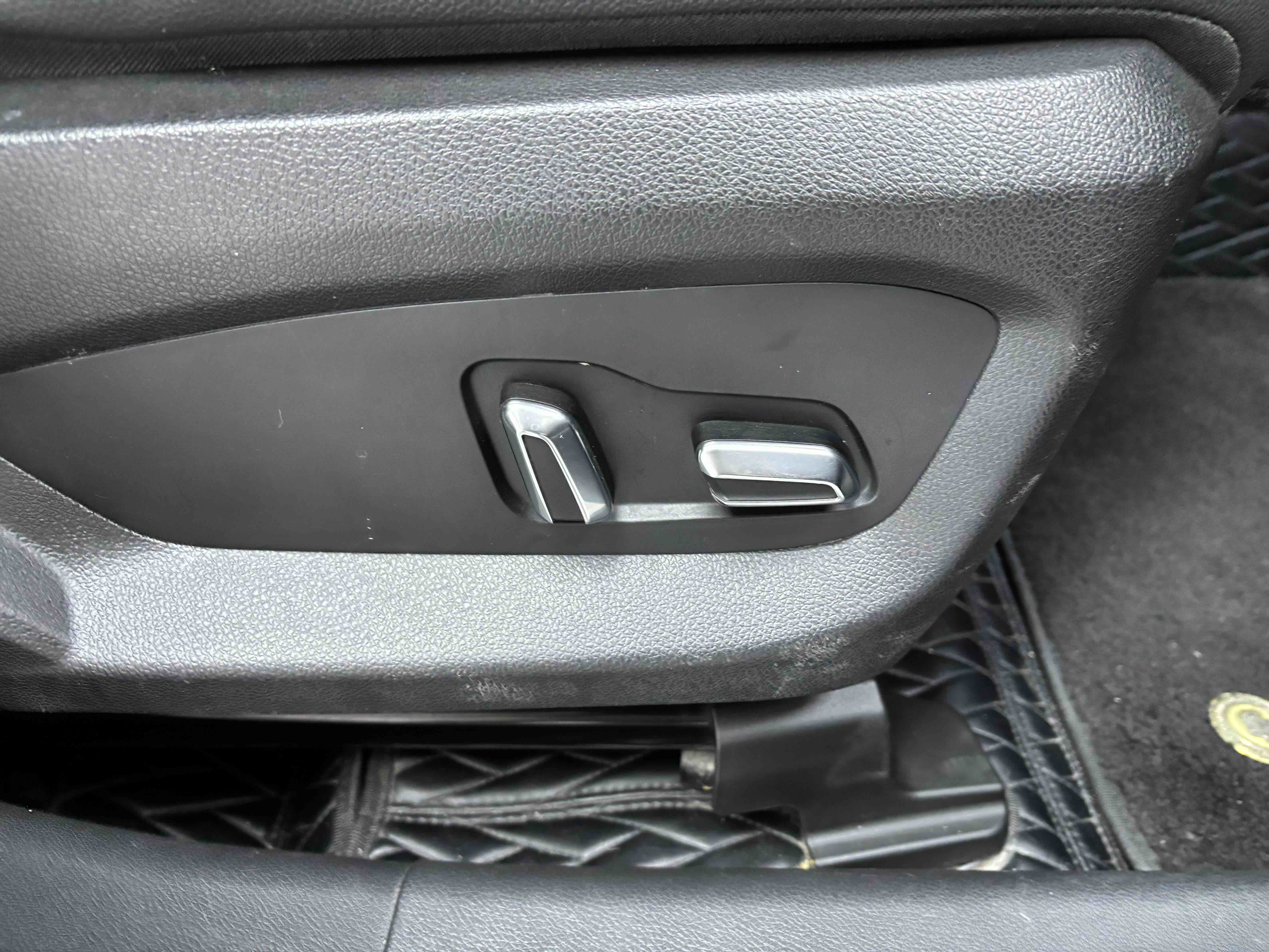 Exceed Lanyue 2021 #41 Exceed Lanyue 2021 صورة سيارة #41