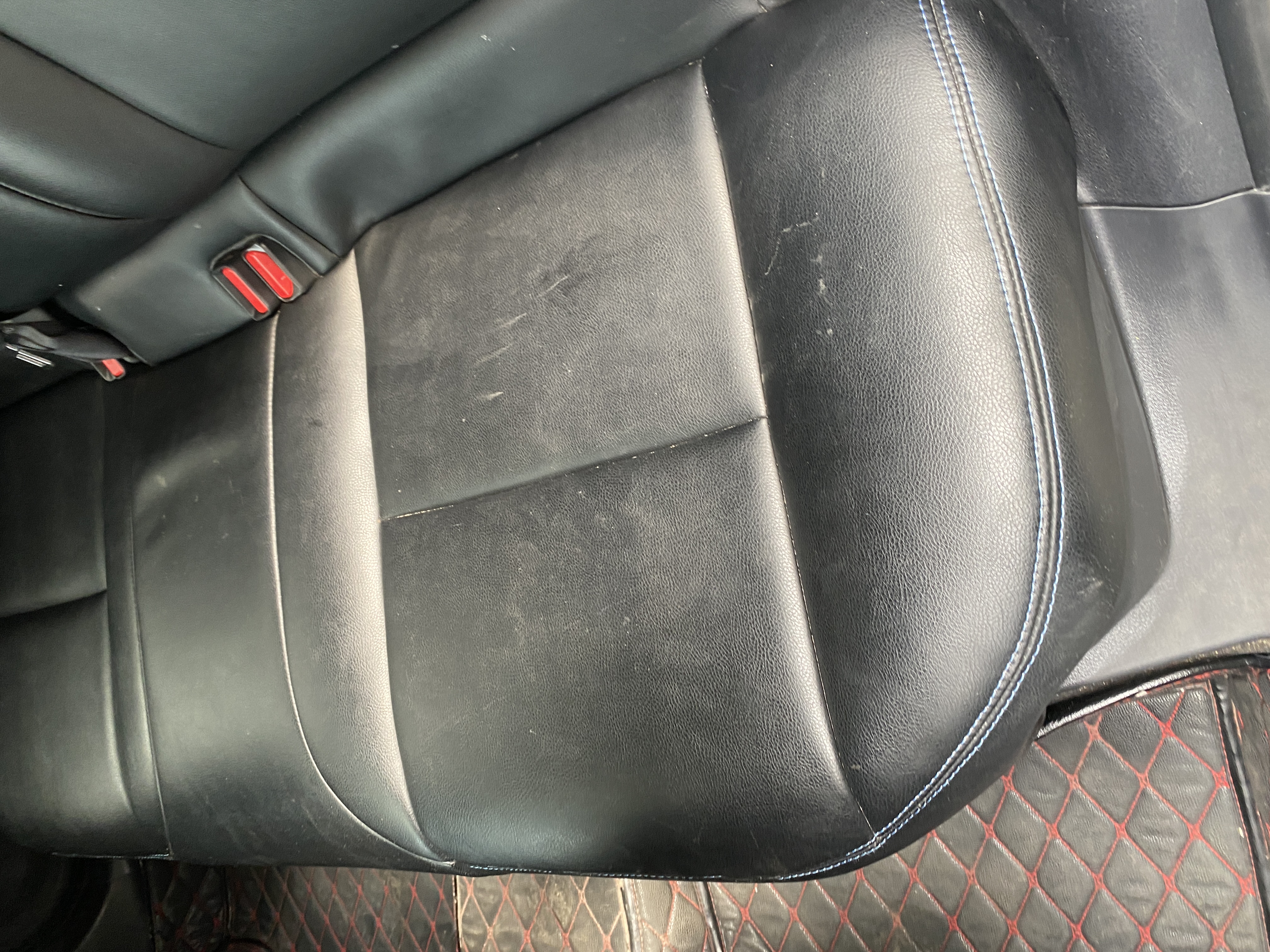 Toyota C-HR 2022 #41 Toyota C-HR 2022 صورة سيارة #41