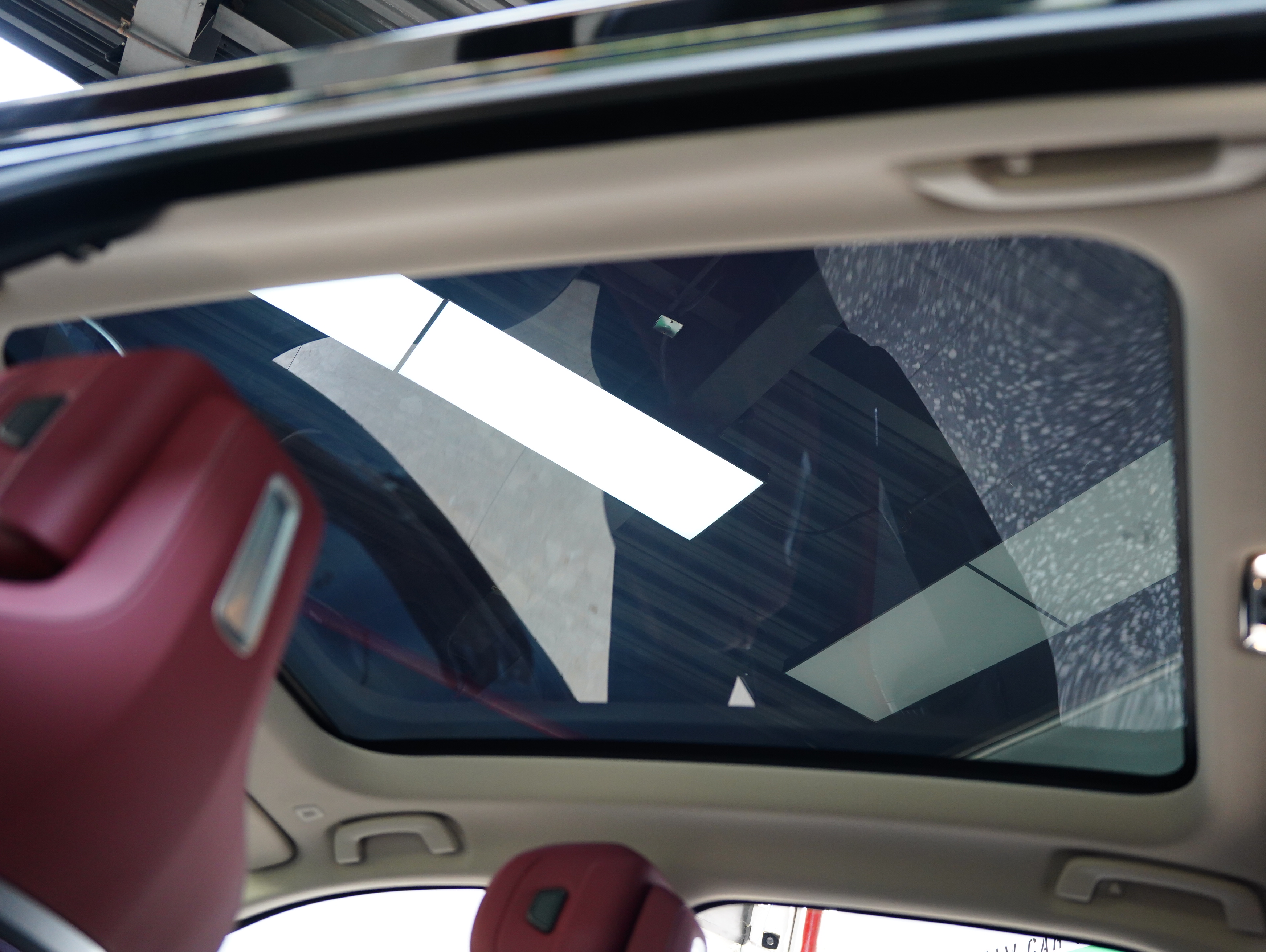 BMW i7 M70L 2023 #41 BMW i7 M70L 2023 car image #41