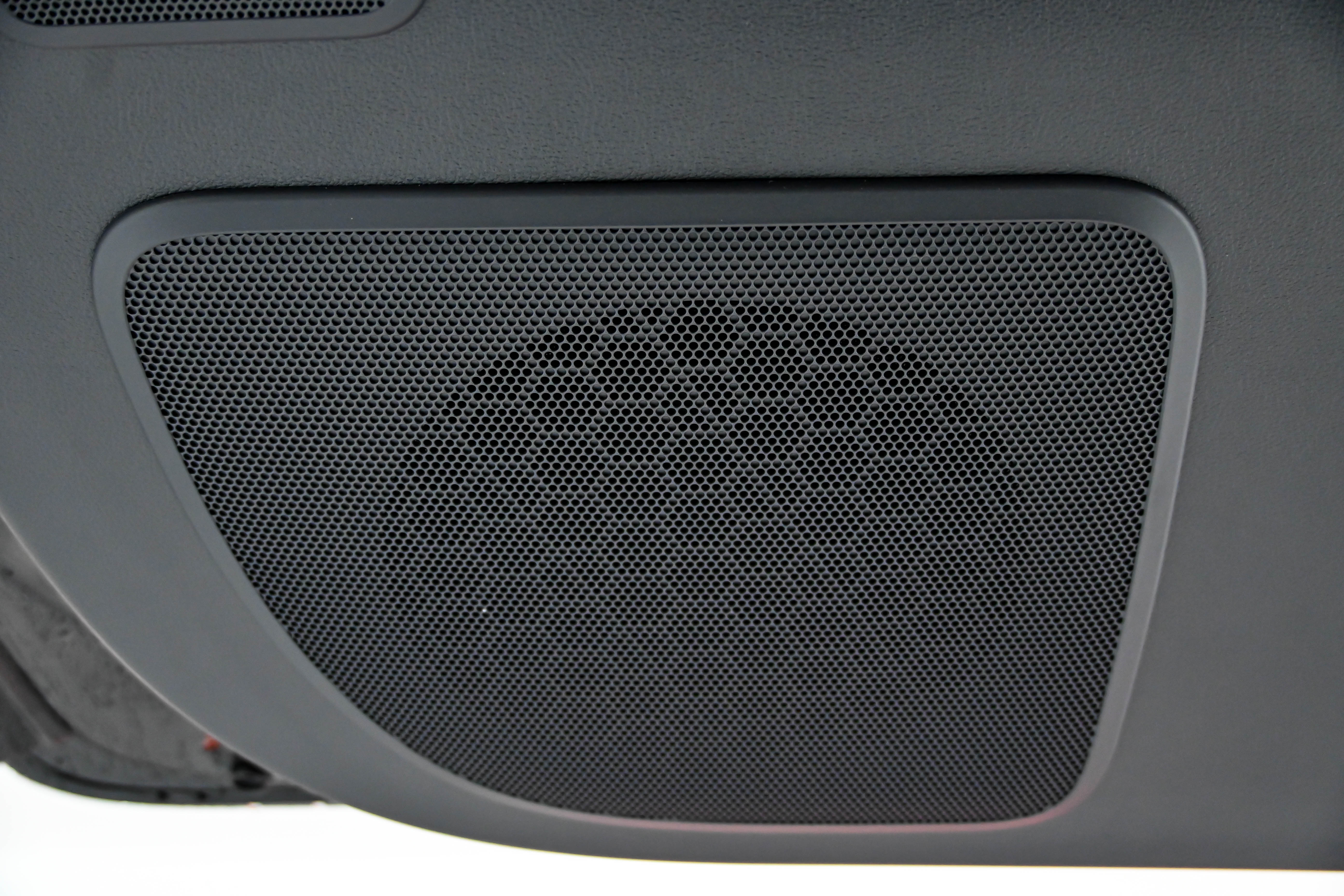 Toyota Vellfire 2026 صورة سيارة #41