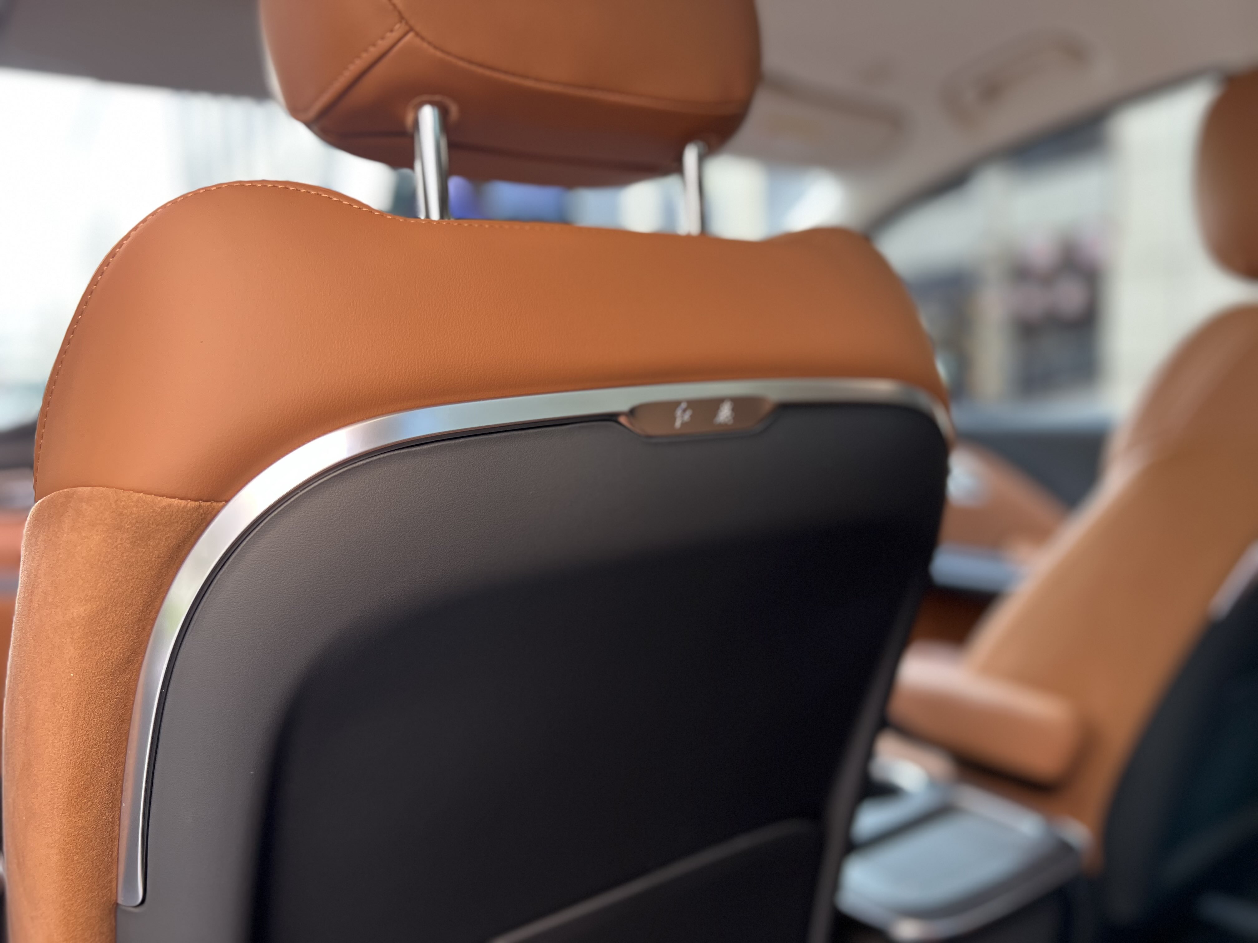 HongQi HQ9 PHEV 2024 #41 HongQi HQ9 PHEV 2024 car image #41