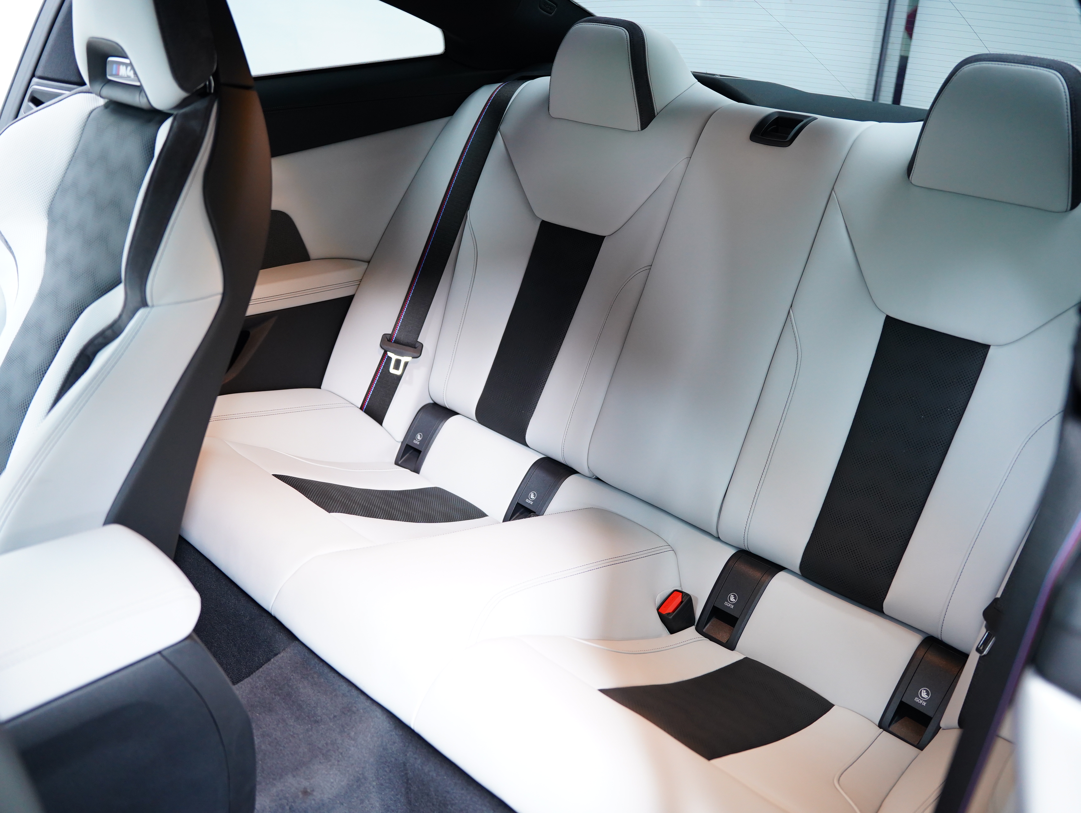 BMW M4 2025 imagen de coche #41