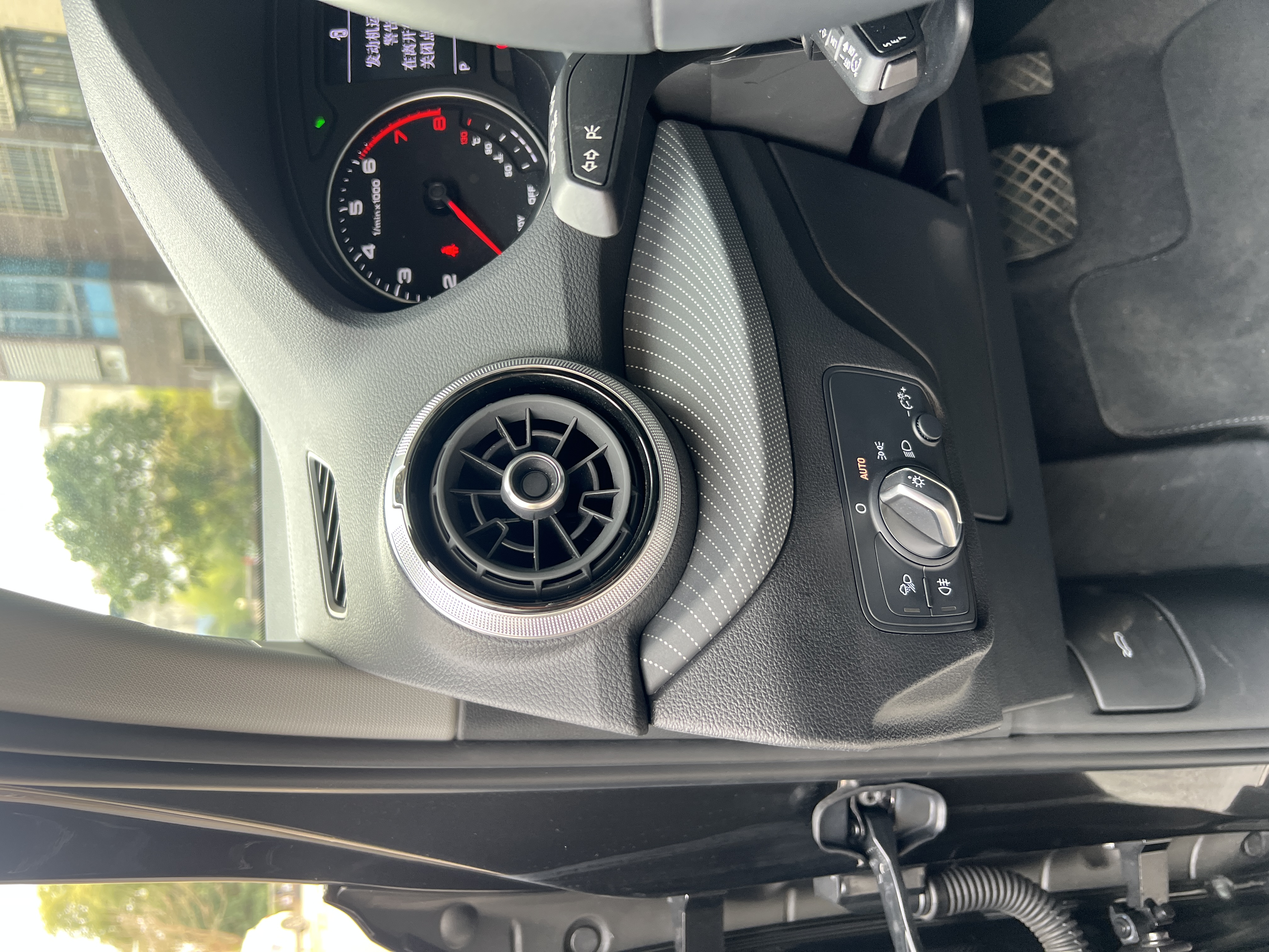 Q2L 2025 #41 Q2L 2025 car image #41