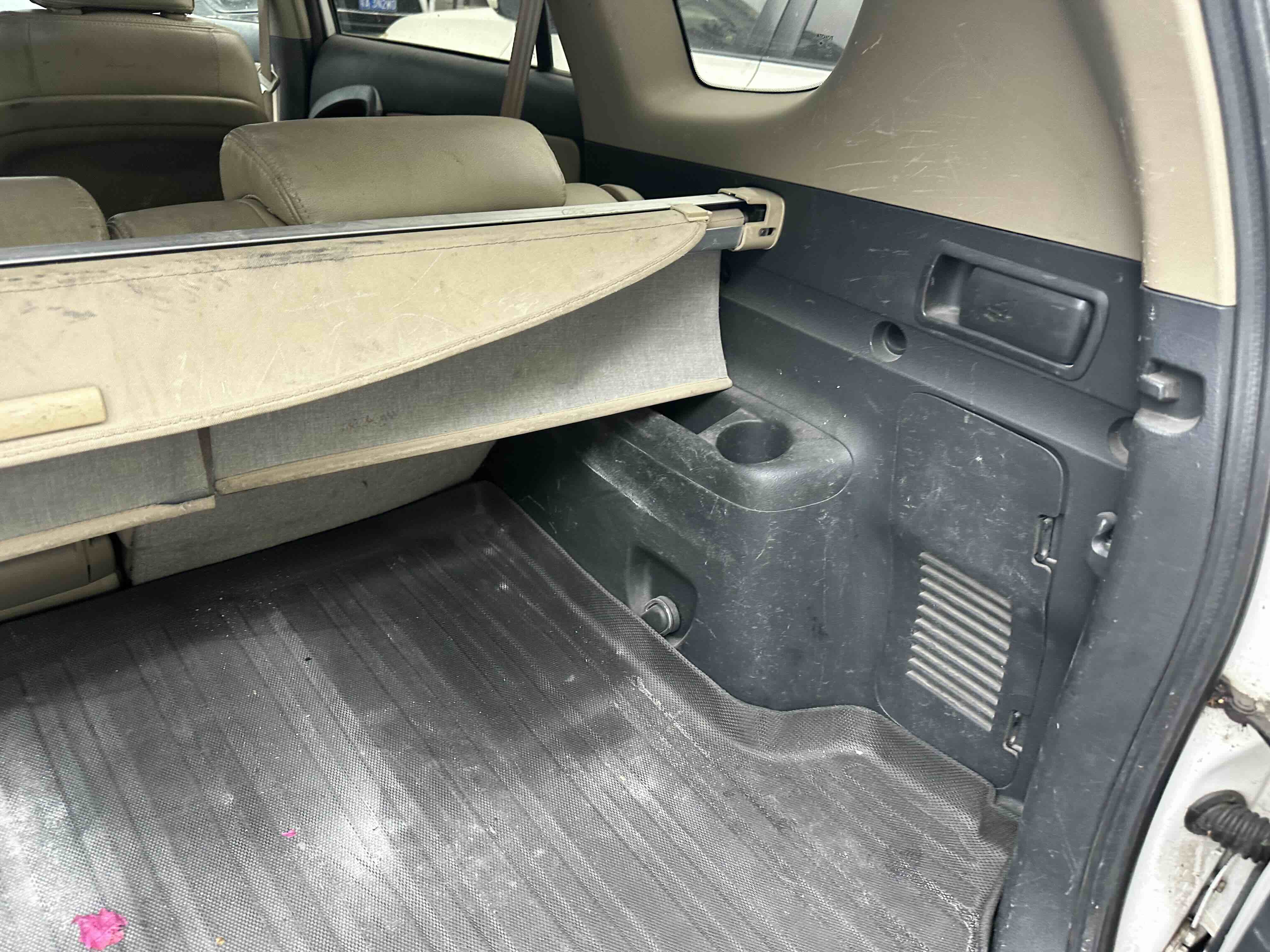 Toyota RAV4 2012 #41 Toyota RAV4 2012 imagem de carro #41