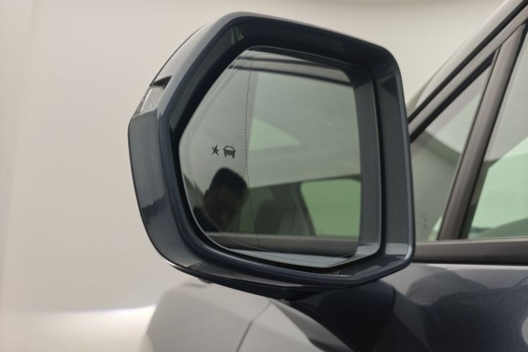 Chevrolet Blazer 2023 car image #41