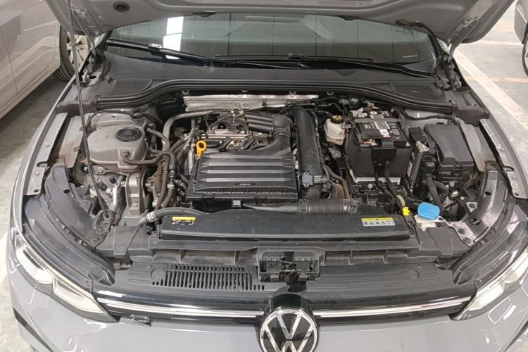 Volkswagen Golf 2024 #20 Volkswagen Golf 2024 car image #20