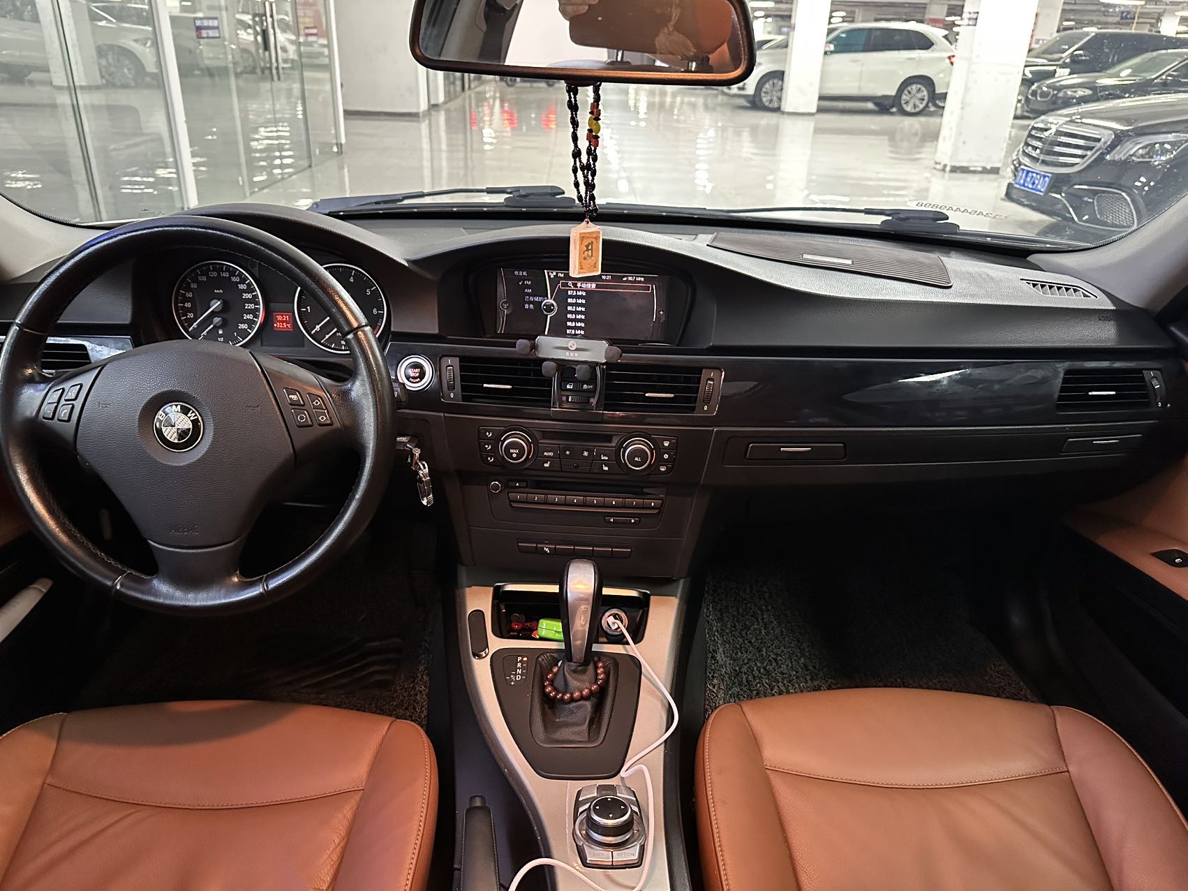 BMW 3 Series (Imported) 2010 #10 BMW 3 Series (Imported) 2010 صورة سيارة #10