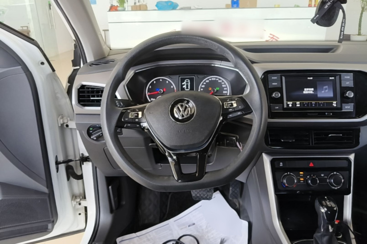 Volkswagen T-Cross 2019 imagem de carro #11