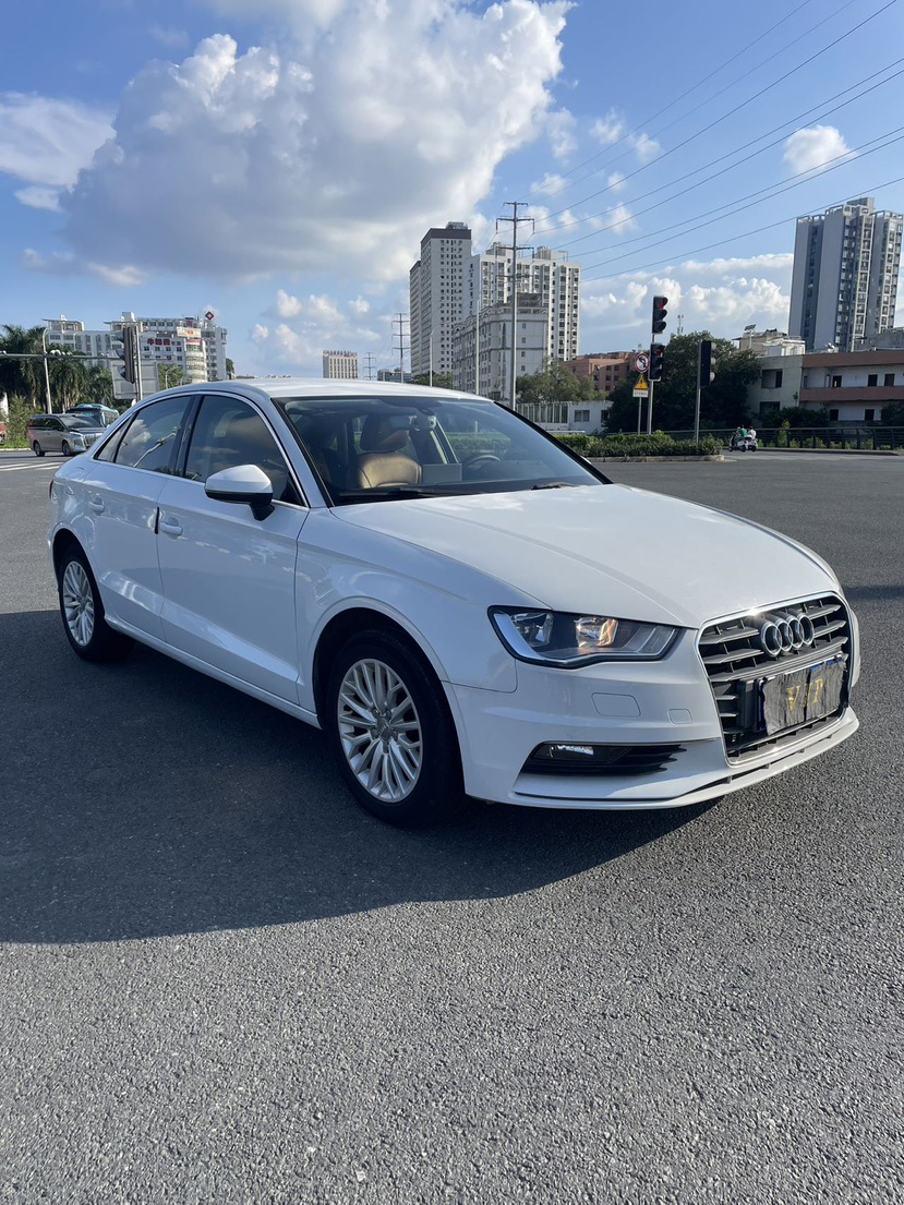 Audi A3 2016 Audi A3 2016 immagine di auto