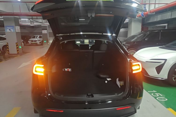 Tesla Model Y 2021 #19 Tesla Model Y 2021 immagine di auto #19