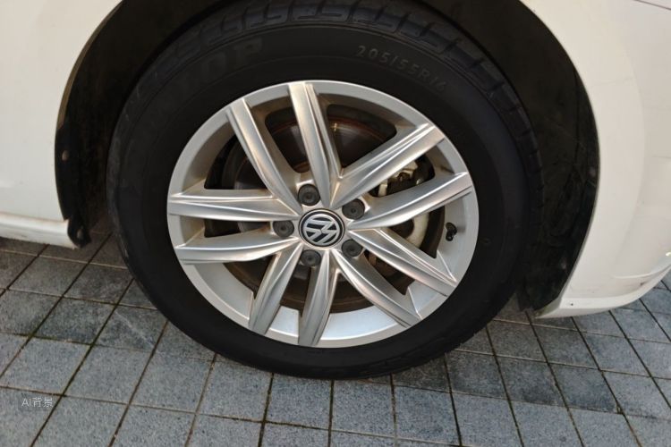 Volkswagen Golf 2019 #9 Volkswagen Golf 2019 car image #9