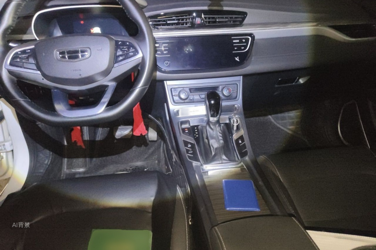 GEELY Emgrand 2019 car image #11