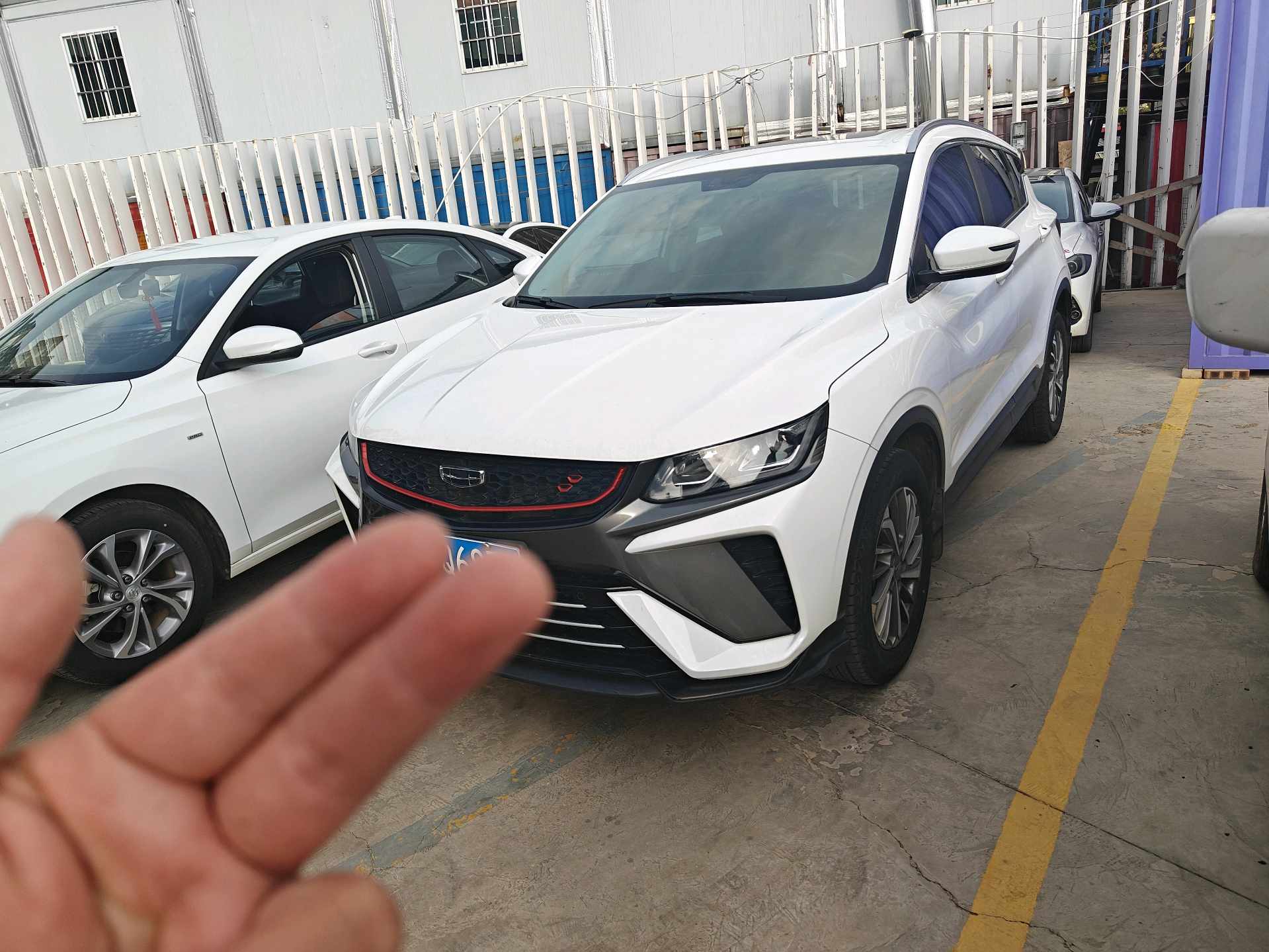 GEELY Coolray 2021 car image 