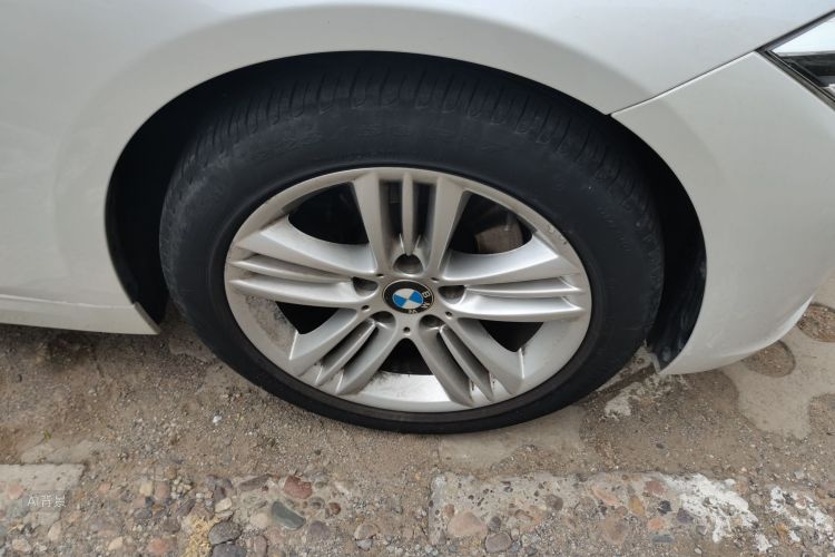 BMW 3 Series 2017 #9 BMW 3 Series 2017 car image #9