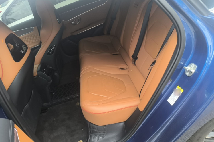 BYD Han 2022 car image #17