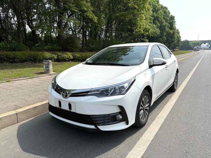 Toyota Corolla 2018 car image 