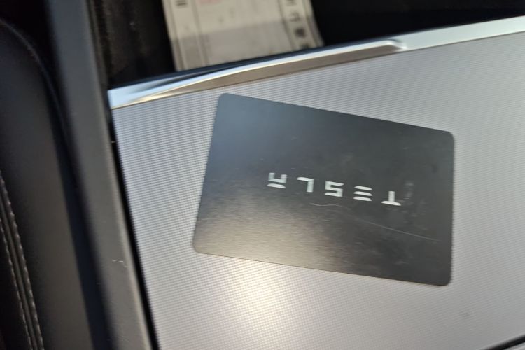Tesla Model 3 2024 #14 Tesla Model 3 2024 car image #14