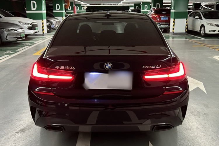 BMW 3 Series 2022 car image #5