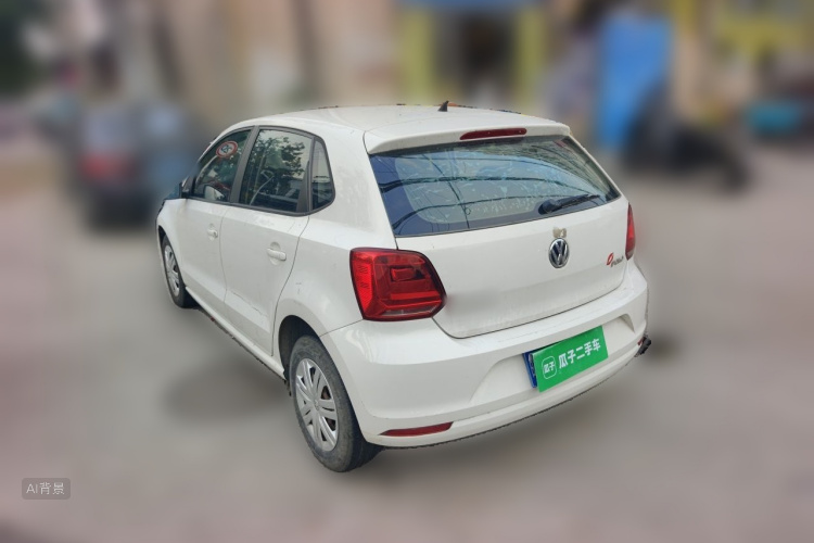 Volkswagen Polo 2016 car image #5