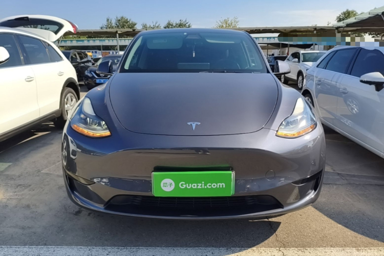 Tesla Model Y 2022 #3 Tesla Model Y 2022 car image #3