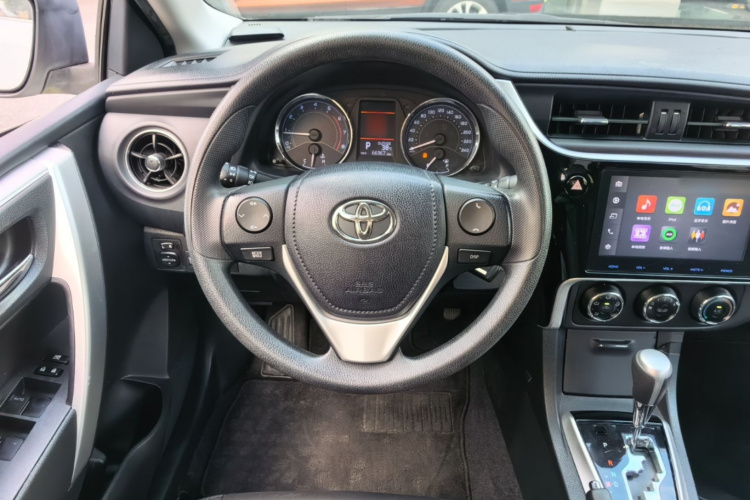 Toyota Corolla 2018 #12 Toyota Corolla 2018 car image #12