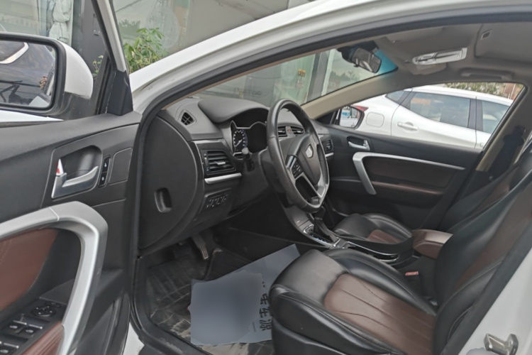 GEELY Emgrand 2017 #15 GEELY Emgrand 2017 car image #15