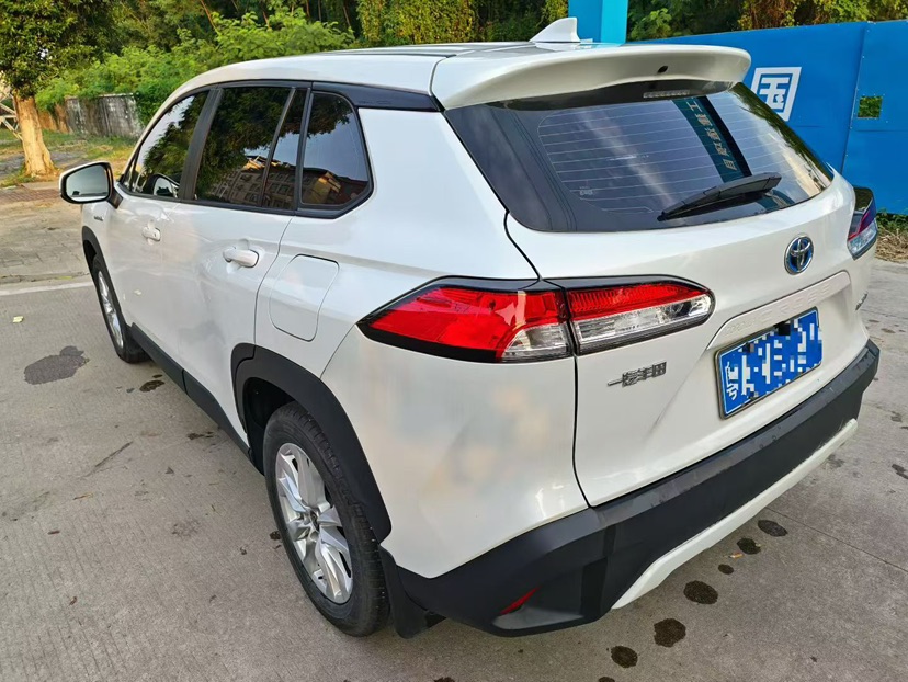 Toyota Corolla Cross 2024 car image #9
