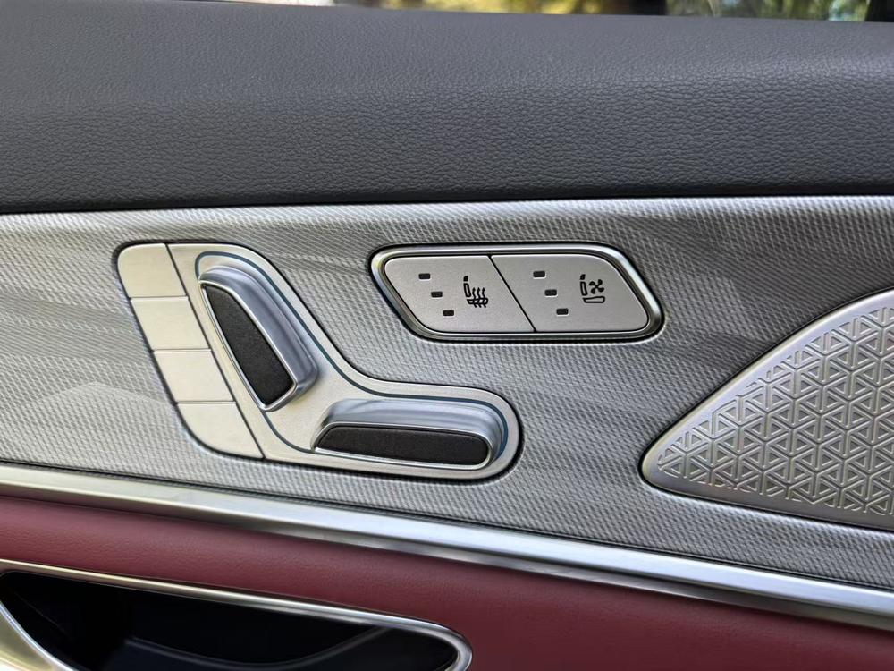 Jetour X70 PLUS 2023 #19 Jetour X70 PLUS 2023 car image #19