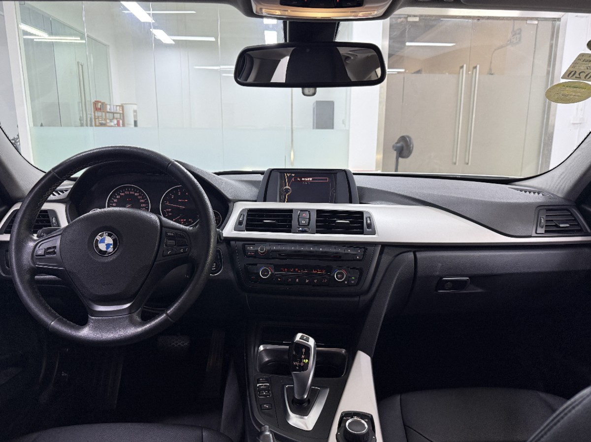BMW 3 Series 2014 #4 BMW 3 Series 2014 car image #4