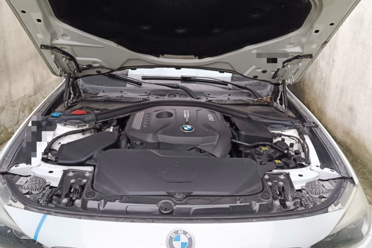 BMW 3 Series GT 2017 #22 BMW 3 Series GT 2017 car image #22