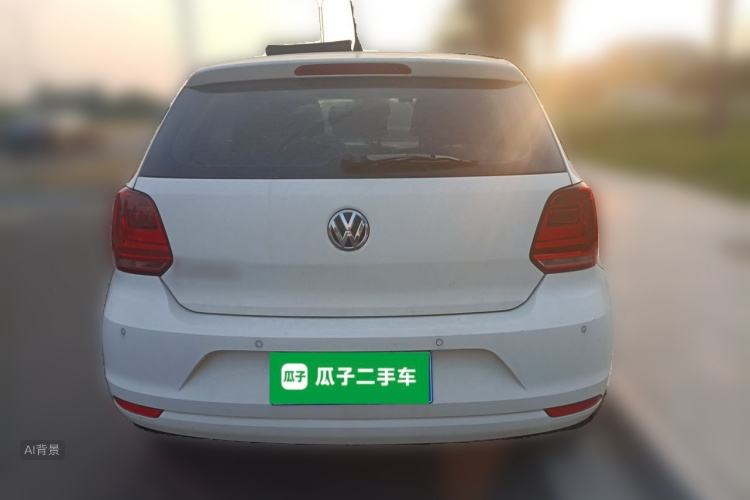 Volkswagen Polo 2014 car image #6