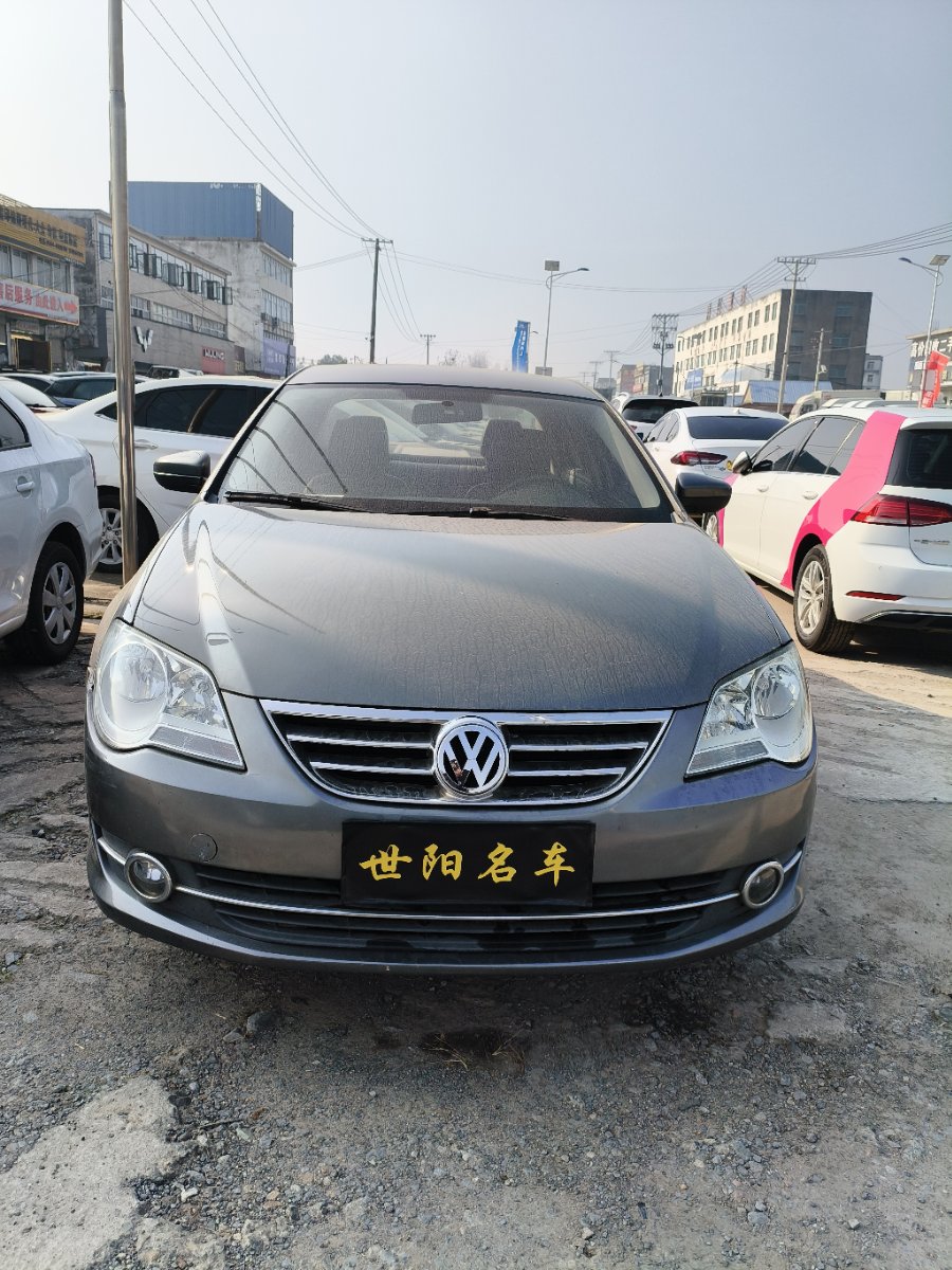 Volkswagen Bora 2011 Volkswagen Bora 2011 صورة سيارة