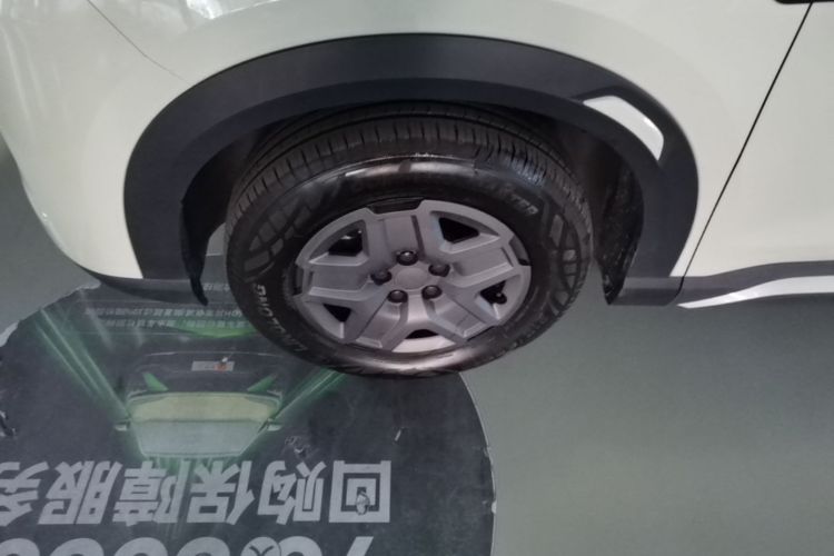 BYD YuanUP 2024 car image #9