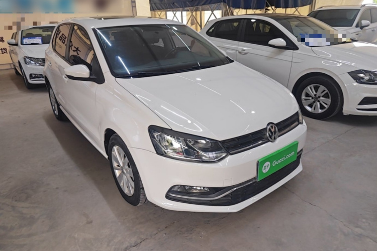 Volkswagen Polo 2018 car image #4
