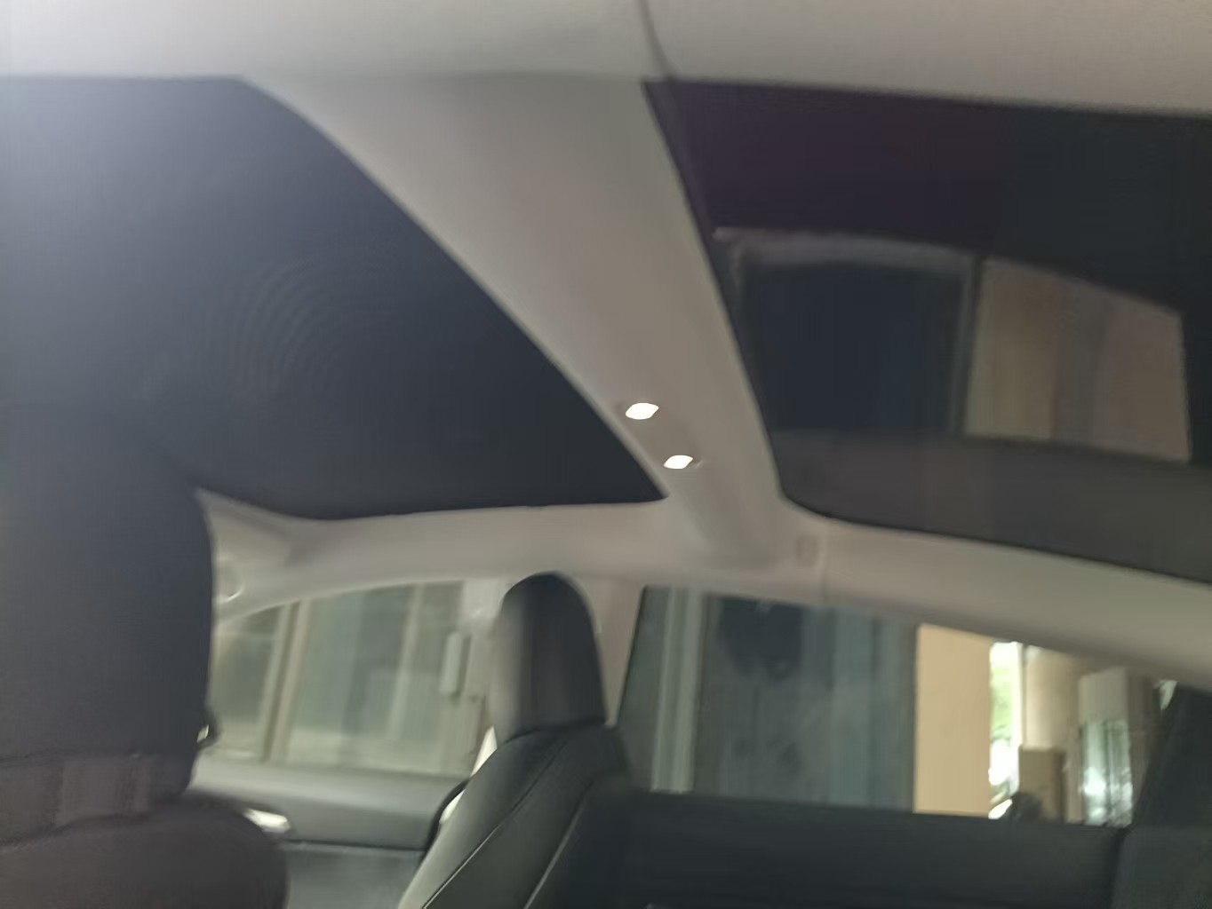 Tesla Model 3 2021 car image #2