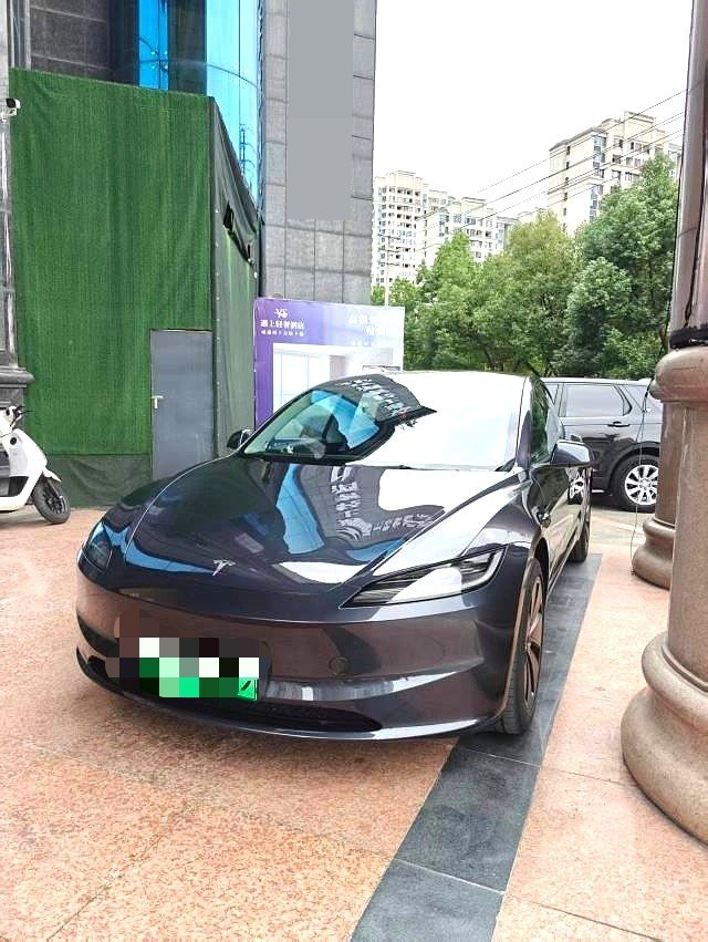 Tesla Model 3 2025 Tesla Model 3 2025 car image