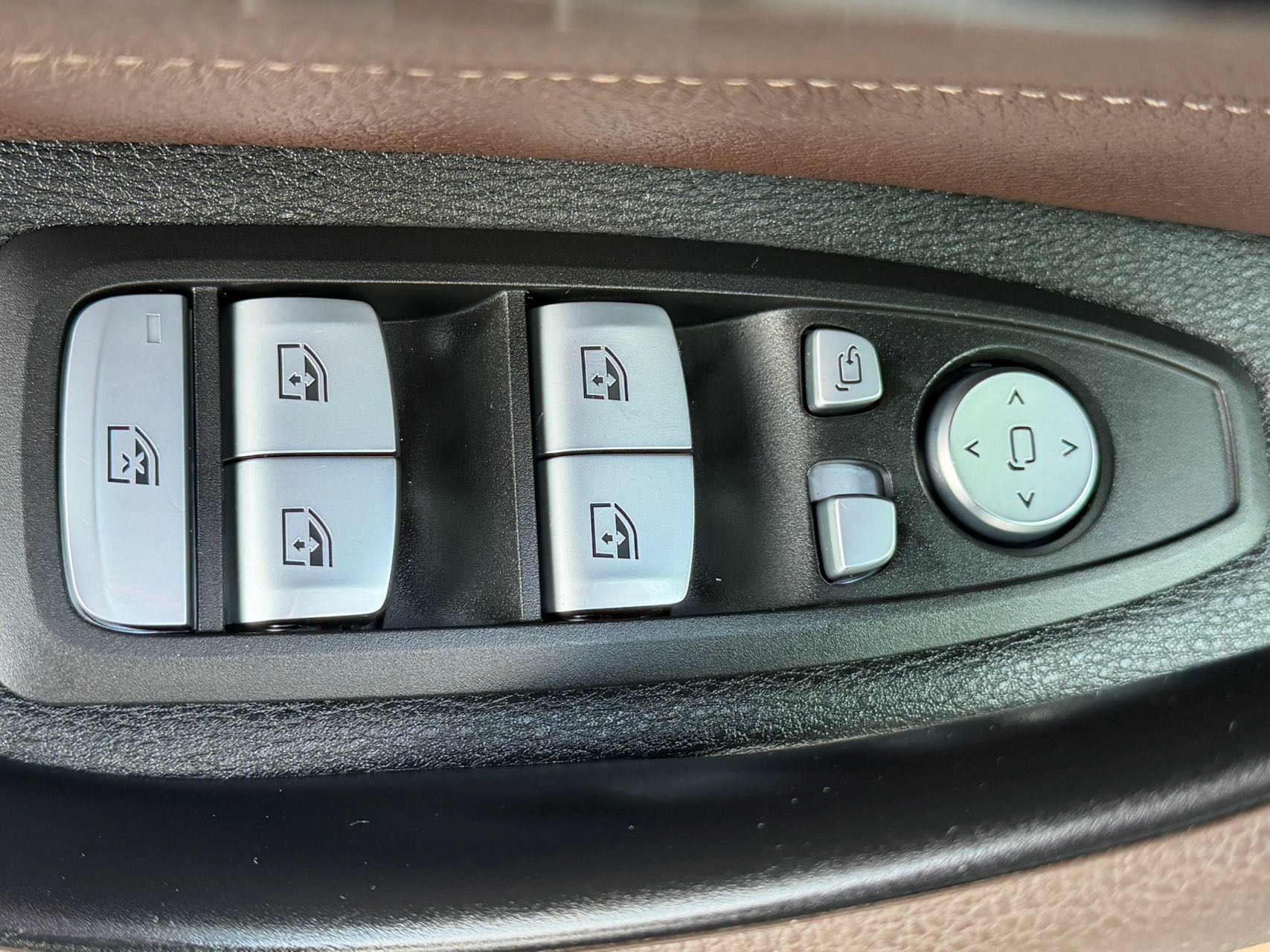 BMW X1 2022 car image #11