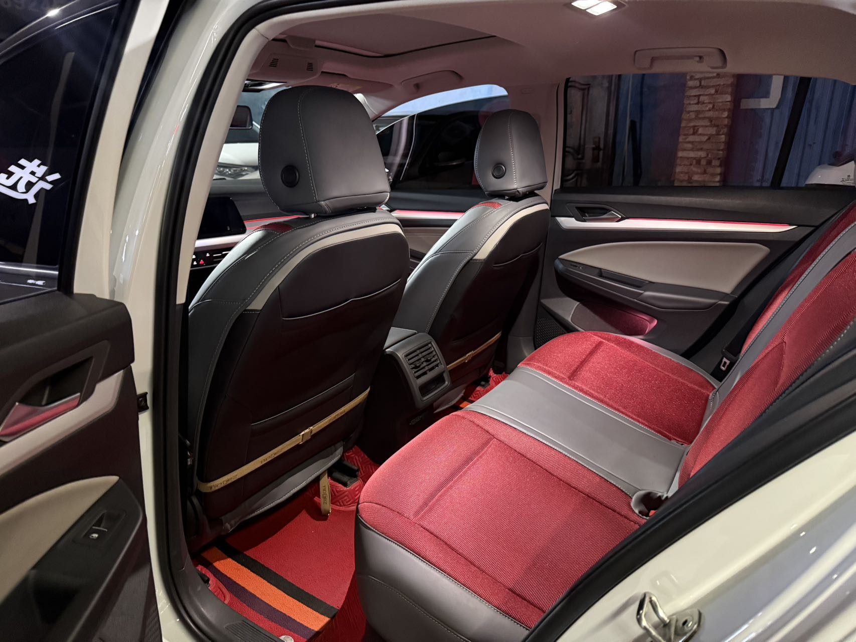 2021 immagine di auto #5