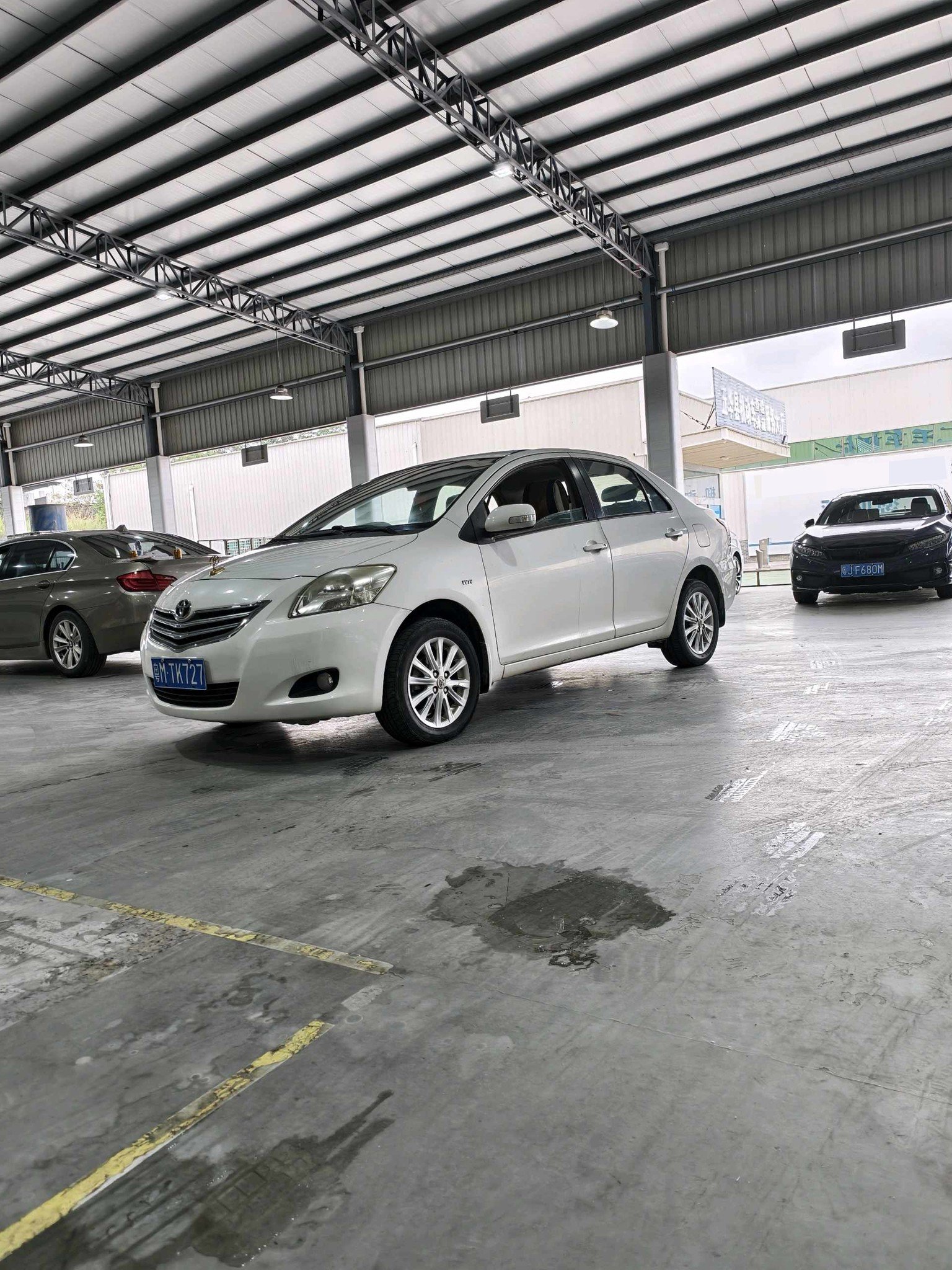 Toyota Vios 2011 Toyota Vios 2011 car image
